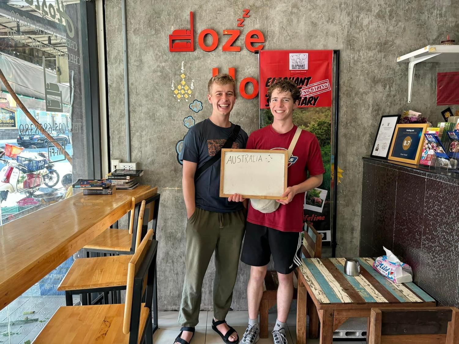 Doze Hostel Chiang Mai Eksteriør bilde